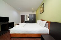 Comfy Double Room  Cozy & Central