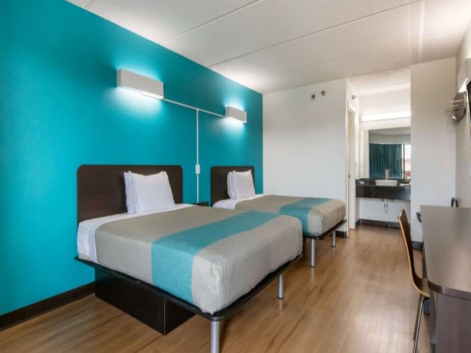 2 Queen Beds | Non-Smoking, Macon