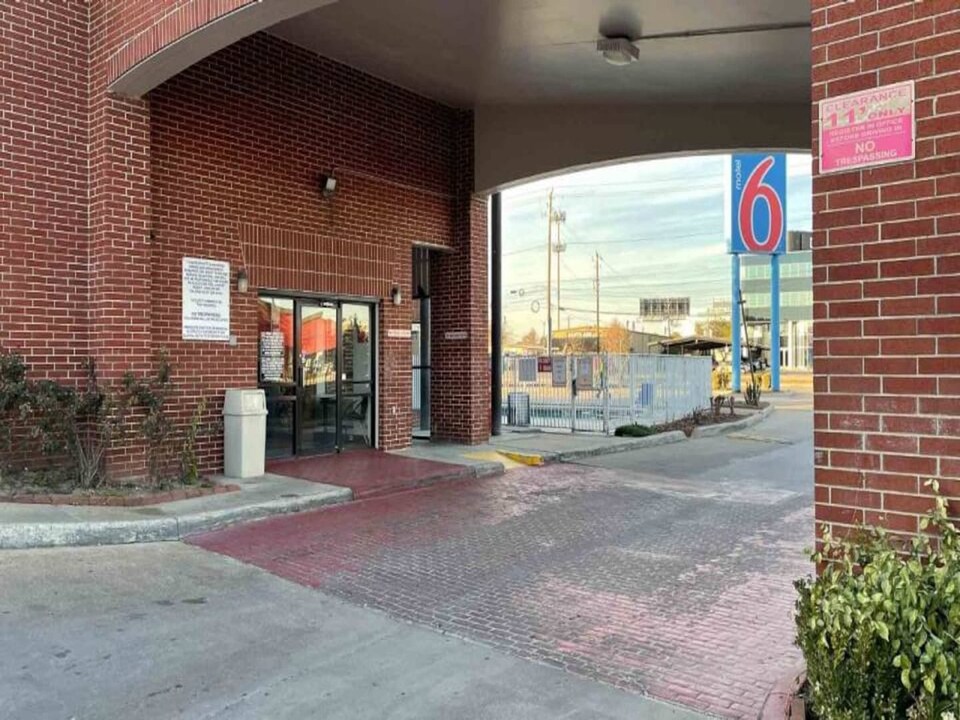 Comfy King Bed|Free Wifi &Parking, Houston