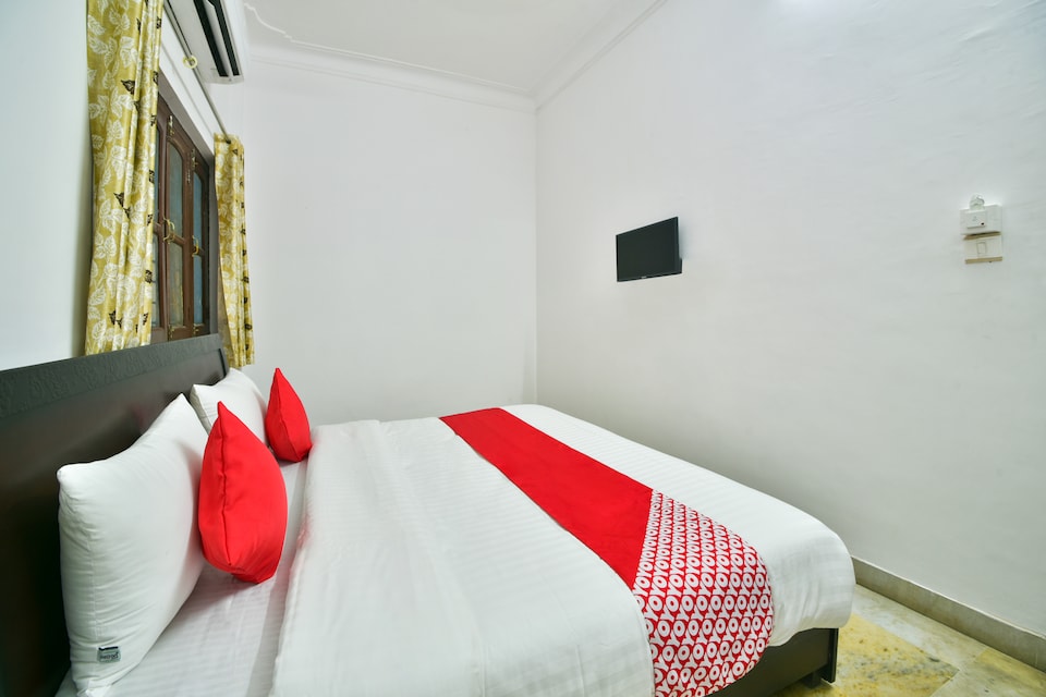 OYO 71695 Hotel Shri Niwas, Goverdhan Sagar, Udaipur
