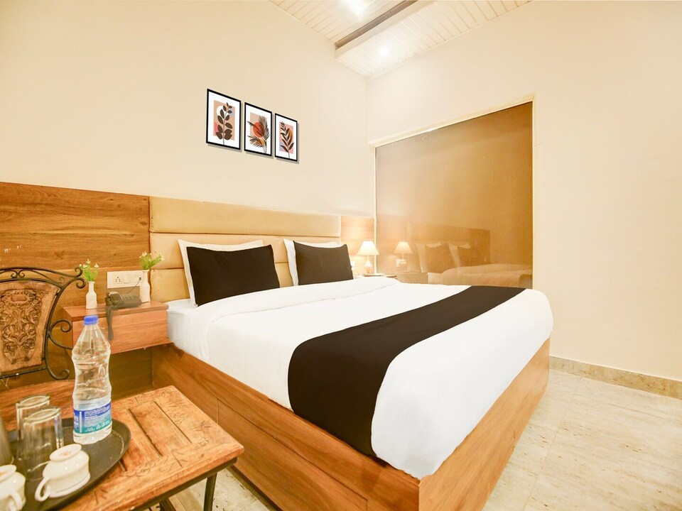 Classic Hotel Royal Woods, Zirakpur