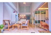 Stylish Deluxe Twin  Perfect for Shared Stay