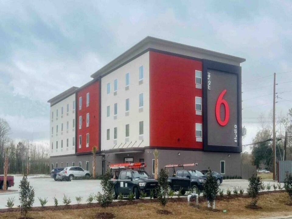 Cozy 2-Bed Queen|Free Parking & Wifi, Gonzales