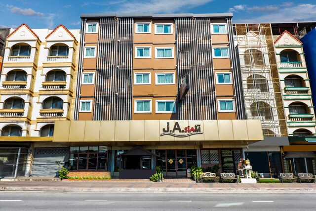 Superior Twin  Spacious Siam City Comfort