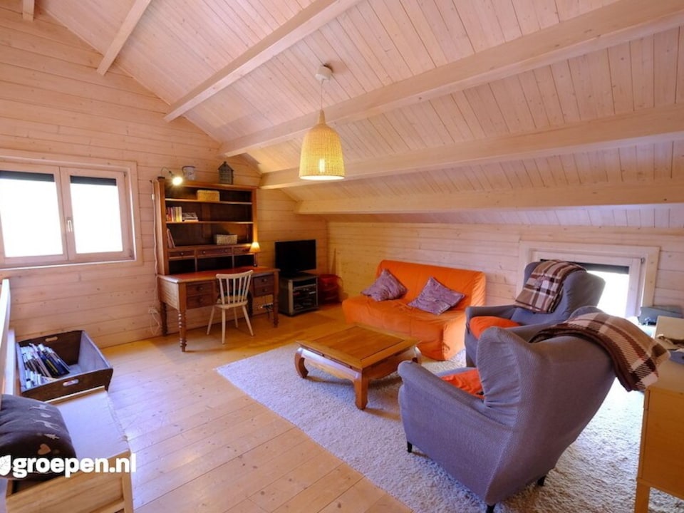 Chalet en Ardenas cerca de Durbuy y senderos, Érezée