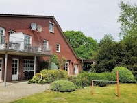 Cascina a Ostfriesland con lago privato