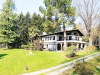 Villa in Brianza mit Pool und großem Park