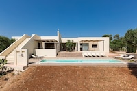 Villa en Puglia con piscina cerca de Torre Guaceto