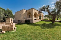Villa in Salento mit Pool und Garten