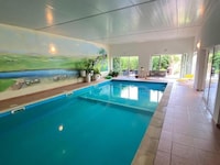 Villa in Maasbree mit Pool und Sauna