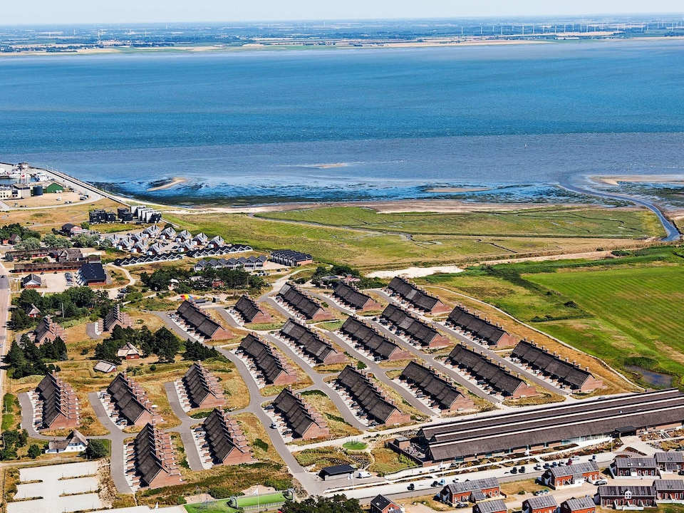 4 person holiday home on a holiday park in Rømø