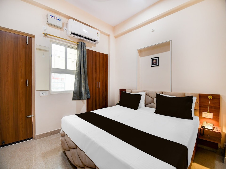 Classic Hotel Karuna Palace, Patna