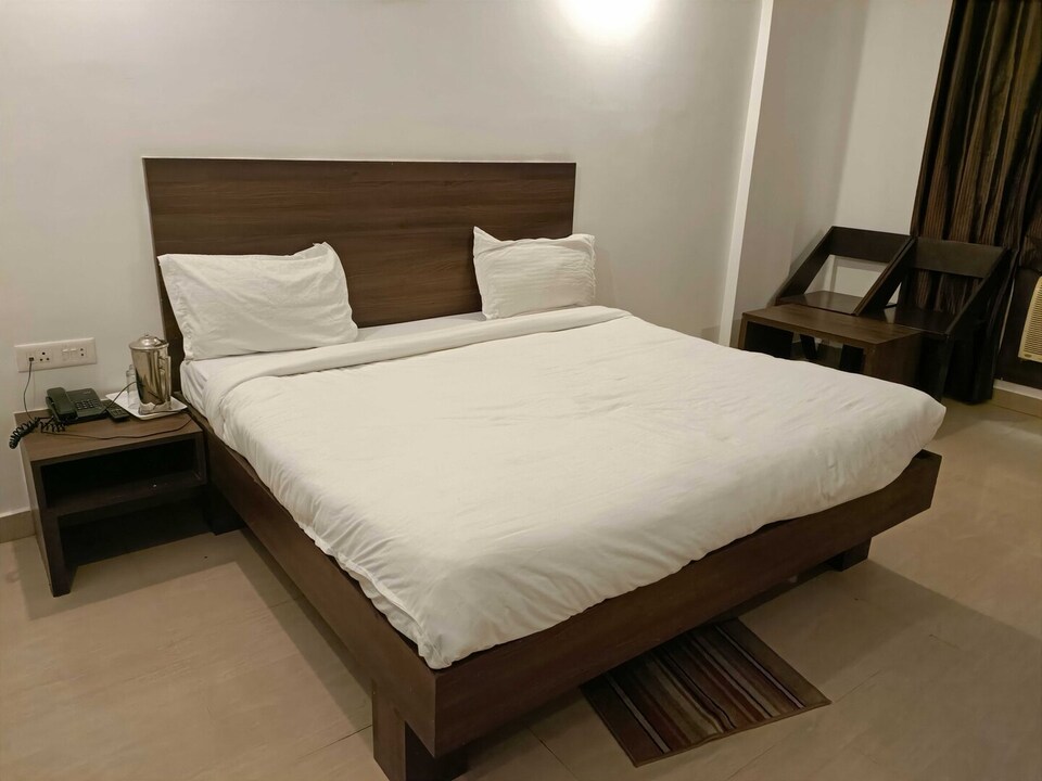 Classic Hotel The Leaf, Katra