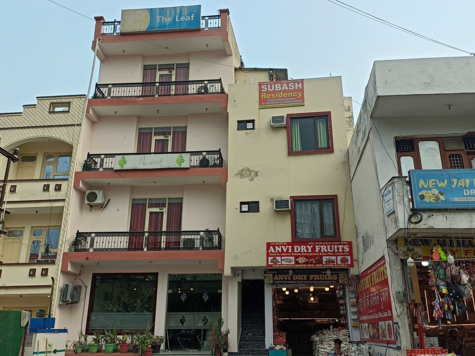 Classic Hotel The Leaf, Katra