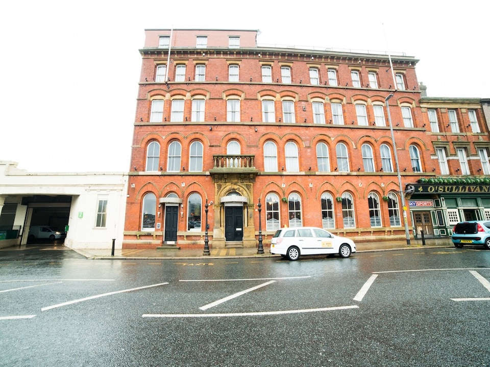 Standard Triple Room, Barrow-in-Furness