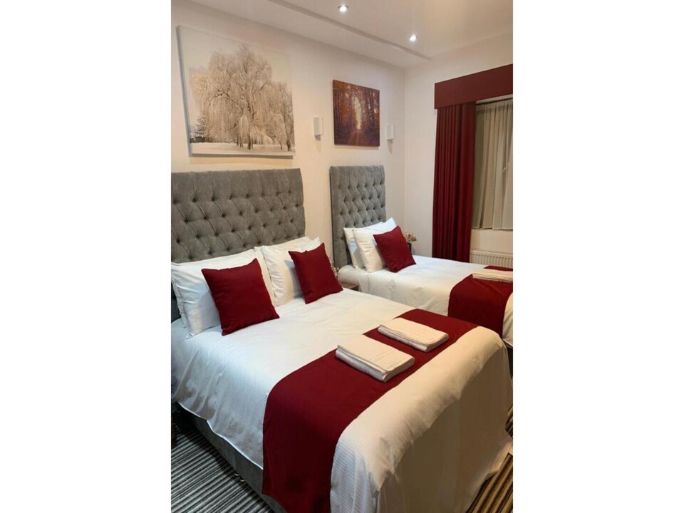 Deluxe Twin Room, Dartford