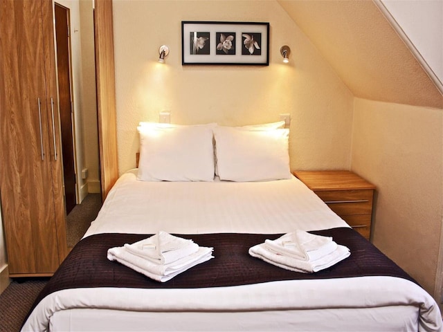 EN_BNE001_Standard Double Room
