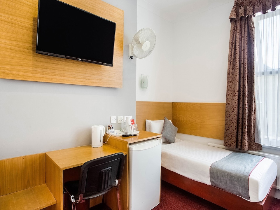 Standard Single Room, London