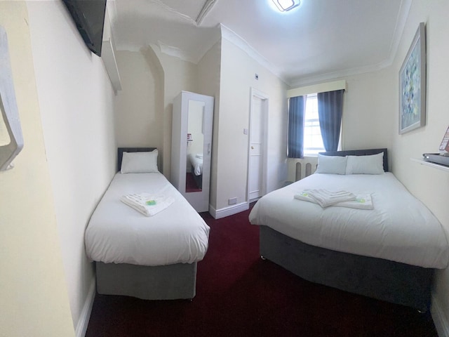 EN_LDN159_Standard Family of 3 Room