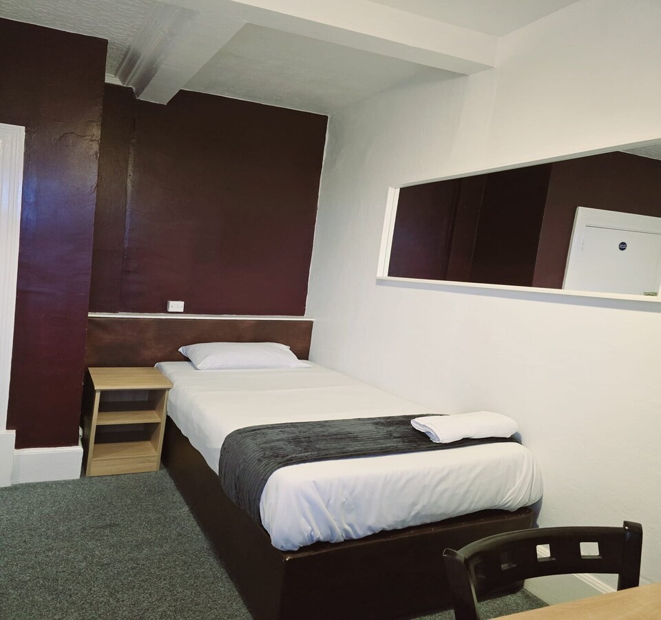 Standard Double Room, Maidenhead