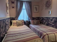 EN_NW037_Standard Twin Room