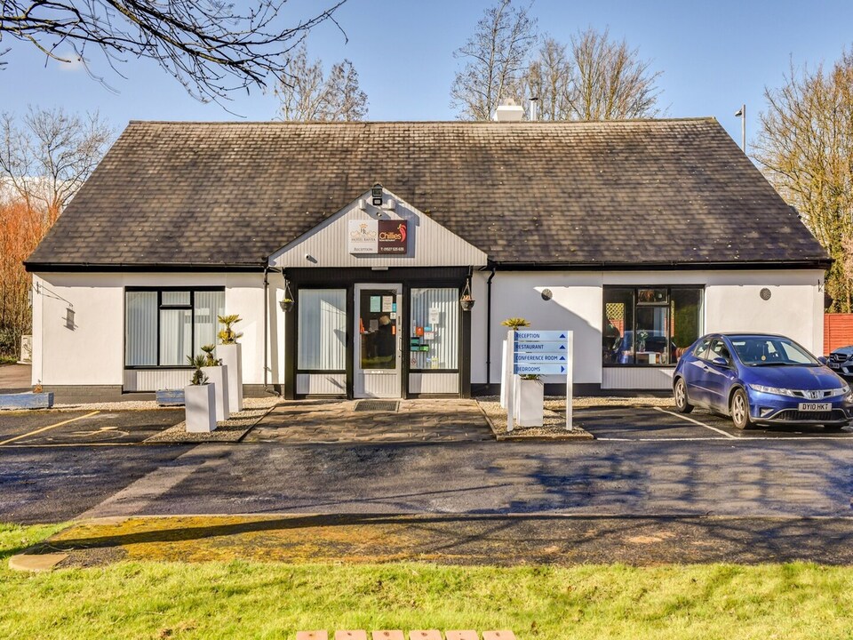 Standard Twin Room, Redditch