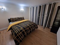 EN_SHH006_Standard Double Room - Shared