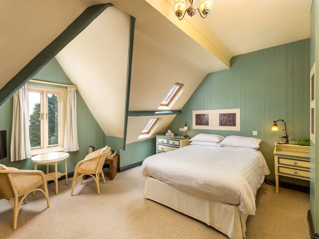Standard Double Room with View