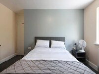 EN_UDE002_Standard Double Room