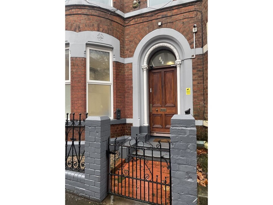 Standard Double Room, Belfast
