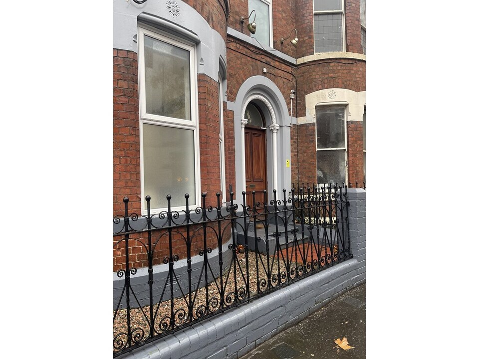Standard Double Room, Belfast