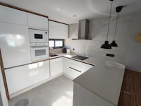 Zonnig appartement met zwembad in El Raso