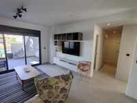 Zonnig appartement met zwembad in El Raso