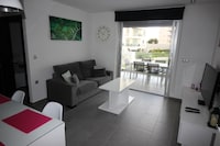 Appartement nabij Punta Prima