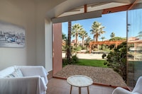 Golfside Getaway in Isla Canela for 2