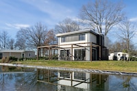 Luxe villa met sauna, bij rivier de Maas
