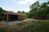 Modern chalet with hot tub, on a holiday park at 14 km. from Hoogeveen