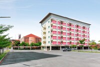Spacious Family Escape  Thai Comfort at Vresotel