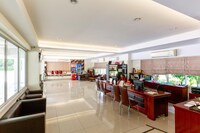 Spacious Family Escape  Thai Comfort at Vresotel