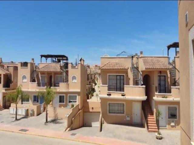 Invitante casa vacanze con piscina