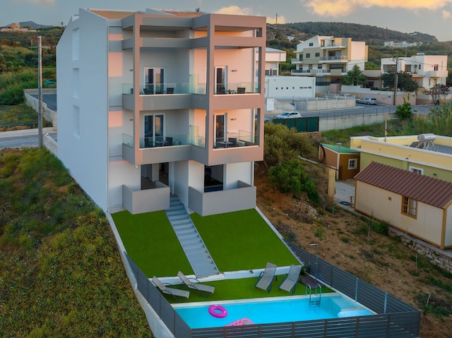 Wohnung mit Stadtblick im Vorort Perivolia