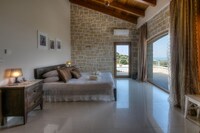 Villa Arios Lux is een prachtige villa met vier slaapkamers