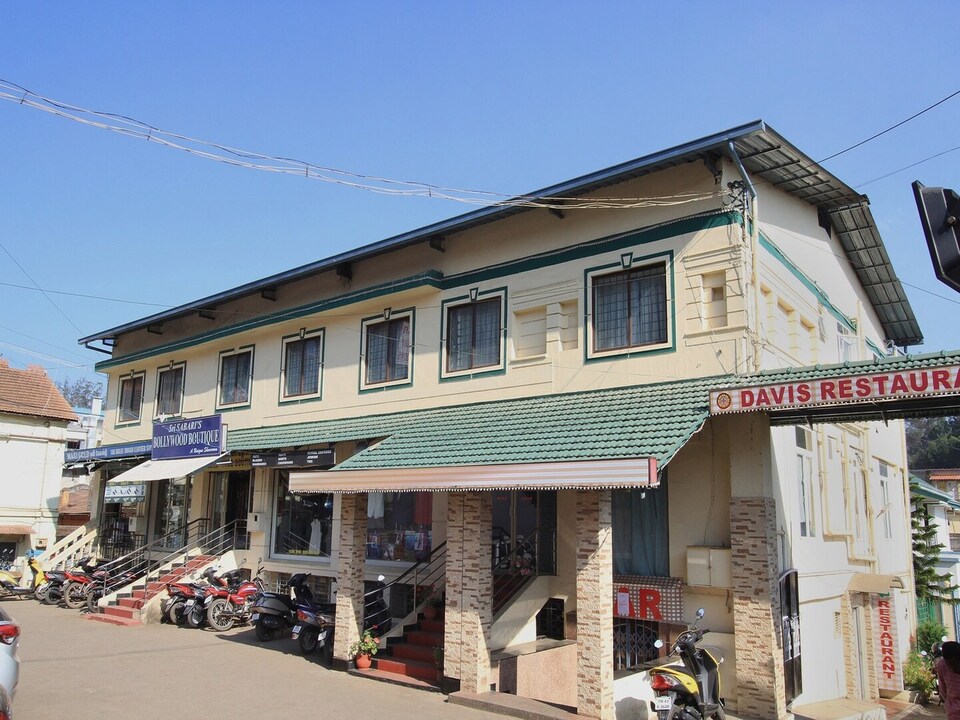 Super Townhouse Hills Palace, Ooty