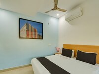 Super Townhouse QUALIA PRIME HOTEL NEAR NEXUS MALL