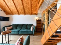 Plivanje u zalazak sunca - Three Bedroom House