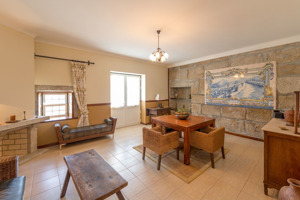 Geschakeld vakantiehuis op landgoed met wijn- en olijfboomgaarden en zwembad, Vila Flor