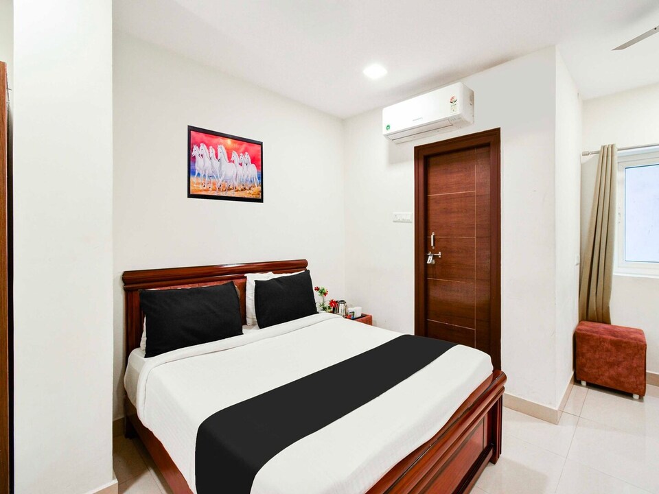 Hotel O Madhapur, Hyderabad