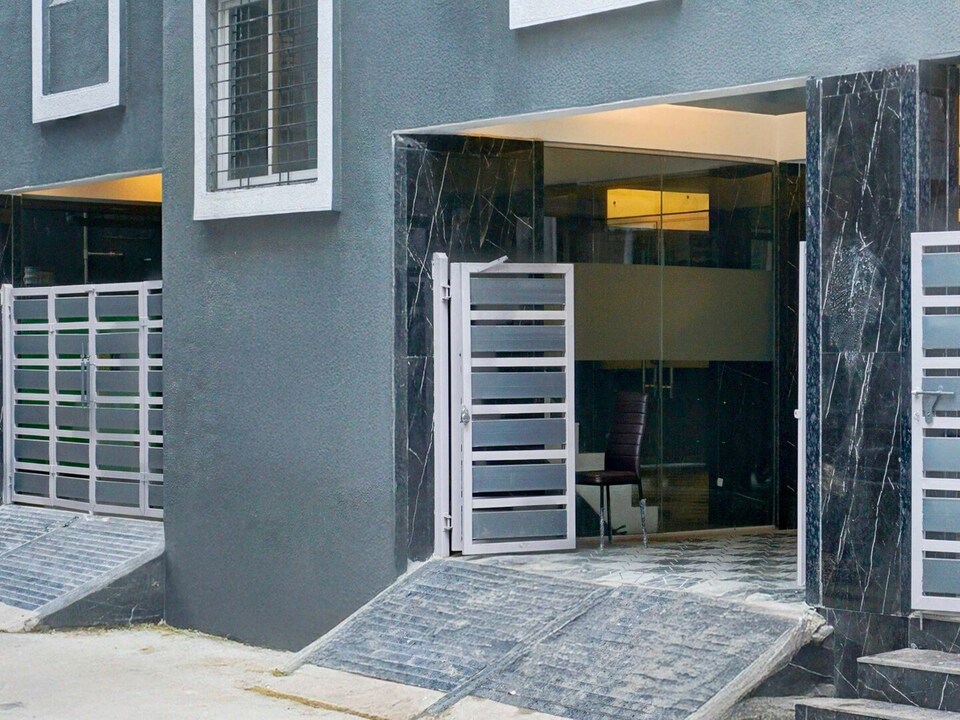 Collection O Hinjewadi, Pune