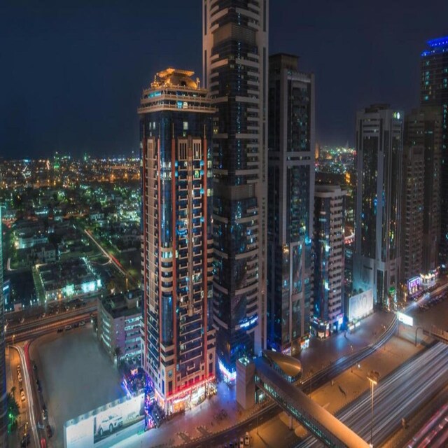 Club King Luxury Suite Downtown Dubai with Balcony