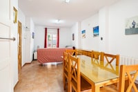 Apartment in Lepe mit Pool und Garten